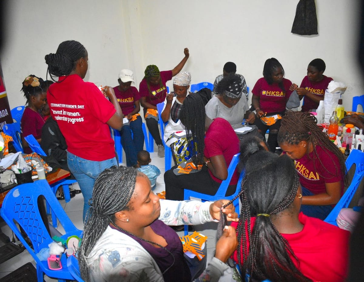 Transforming the lives of youth in Kenya’s informal settlements through education, advocacy, and career training.