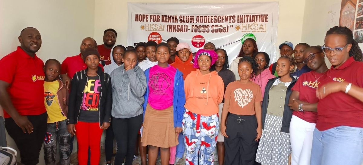 Building Hope  at a Time:  HKSAI Strengthens Student Support Through Holiday Mentorship Session